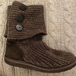 UGG Classic Cardy Button Detailed Knit boots